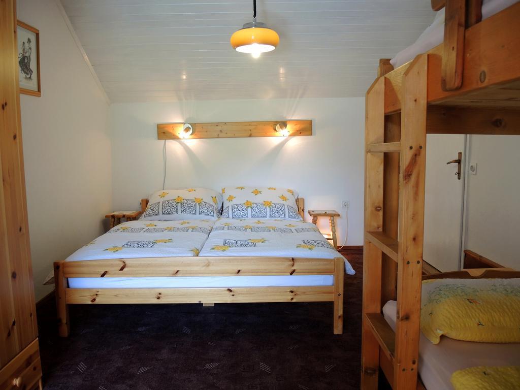 Apartments Torkar Bled Bilik gambar